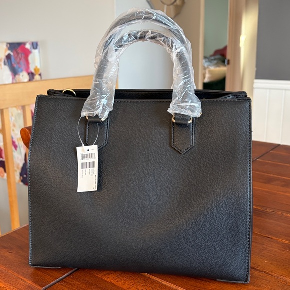 Call it Spring Black Women's Handbag - Picture 2 of 7